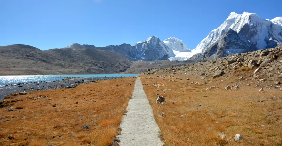 Photo of Gurudongmar Lake, Gurudongmar Lake, Sikkim 737120 by Sujan Dey