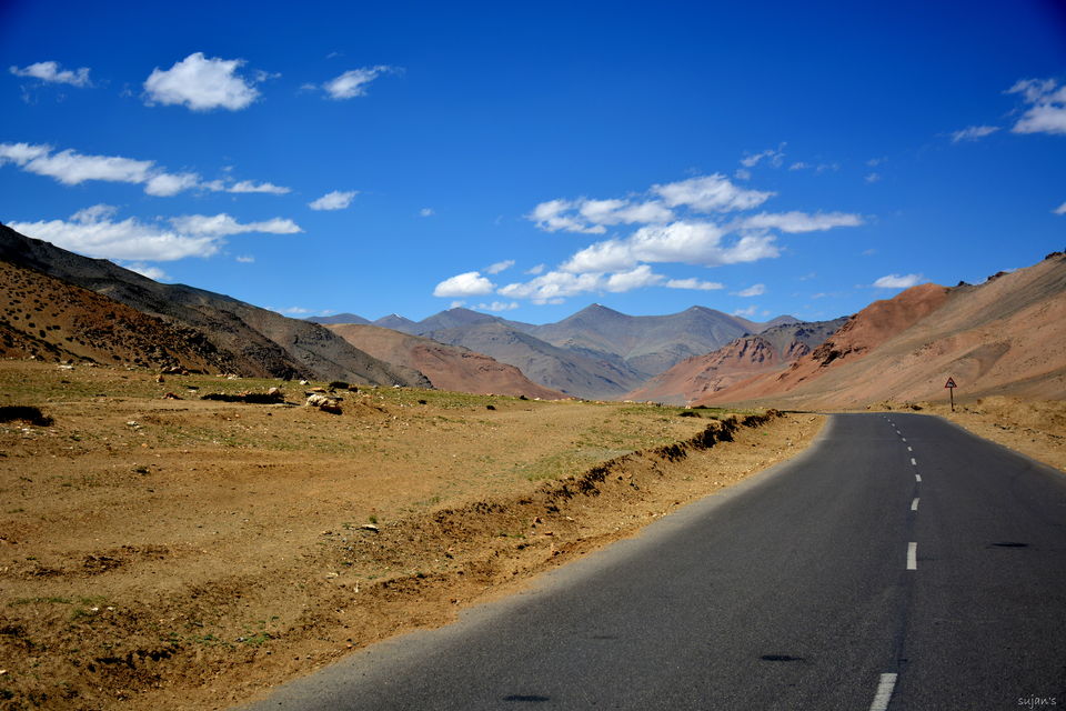 Photo of Ladakh: Little Tibet nd it's mystic landscapes 42/56 by Sujan Dey