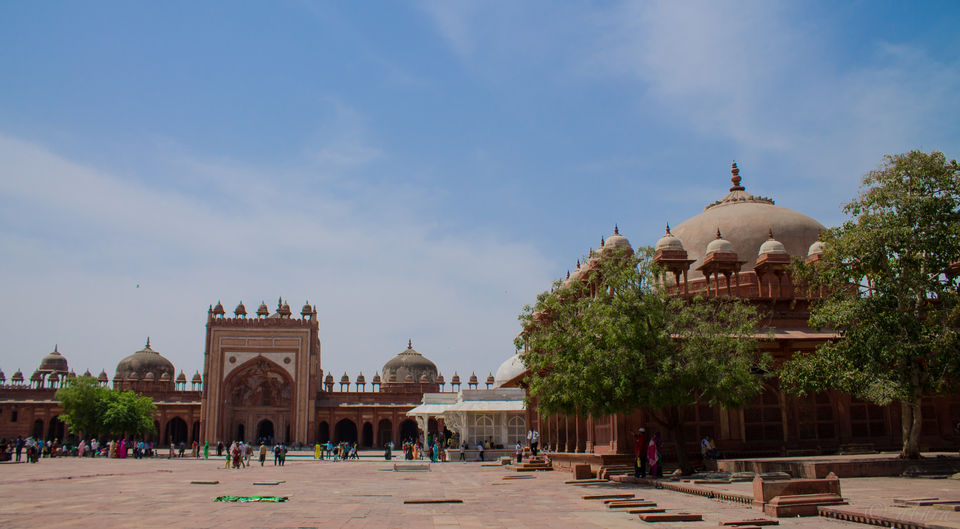 Photo of Fatehpur Sikri, Uttar Pradesh, India by Abhra Ghosh