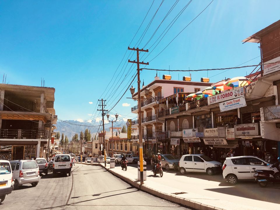 Photo of Leh Main Bazaar, Leh by Abhra Ghosh