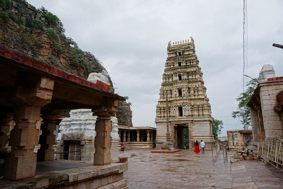 Photo of Gooty Fort, Gooty, Andhra Pradesh, India by Vihang Ghalsasi