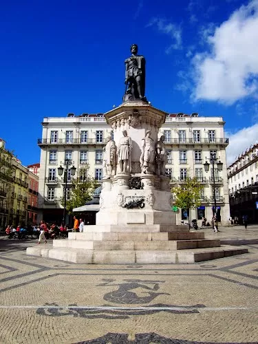 Photo of Bairro Alto, Lisbon, Portugal by Yara Coelho