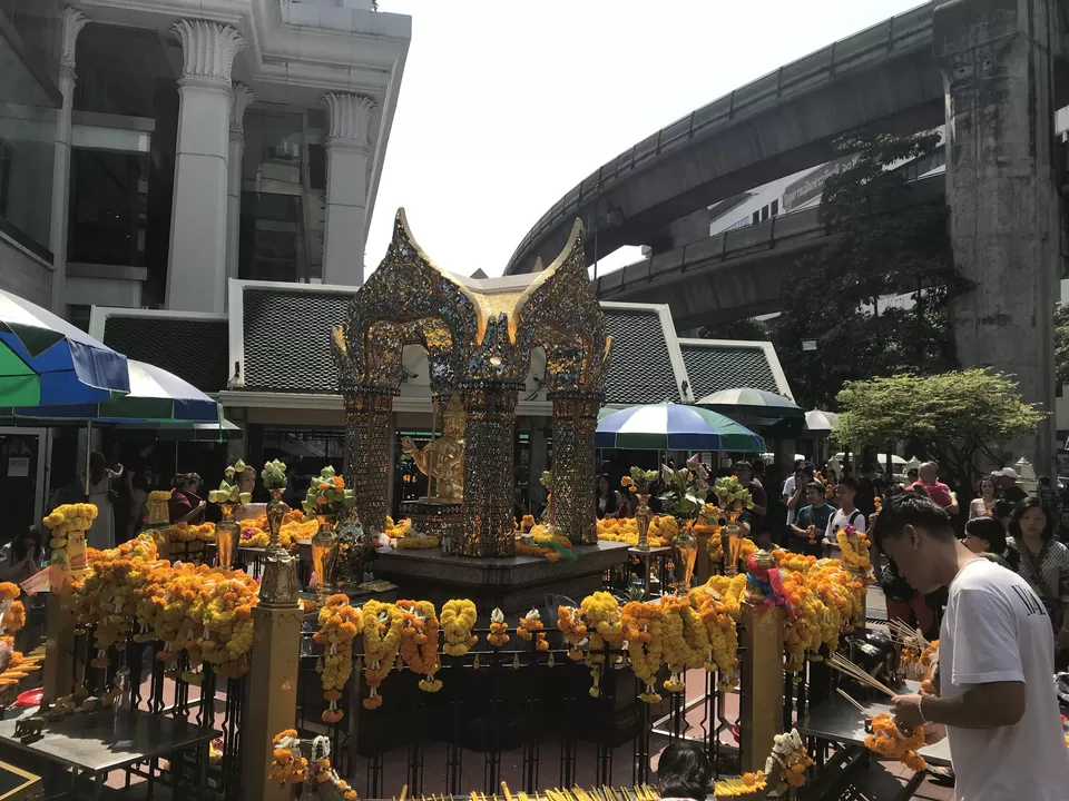 Photo of Erawan Shrine Bangkok, Ratchadamri Road, Lumphini, Pathum Wan District, Bangkok, Thailand by Sharath Mathew