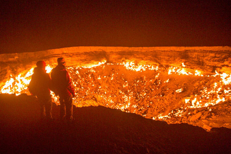 Photo of Darvasa Gas Crater – The Gates of Hell in Turkmenistan 4/6 by Gina And Daniel