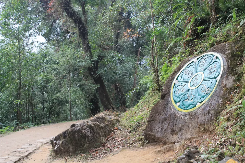 Photo of Khecheopalri Lake, West Sikkim, Sikkim, India by Shreya Nandy