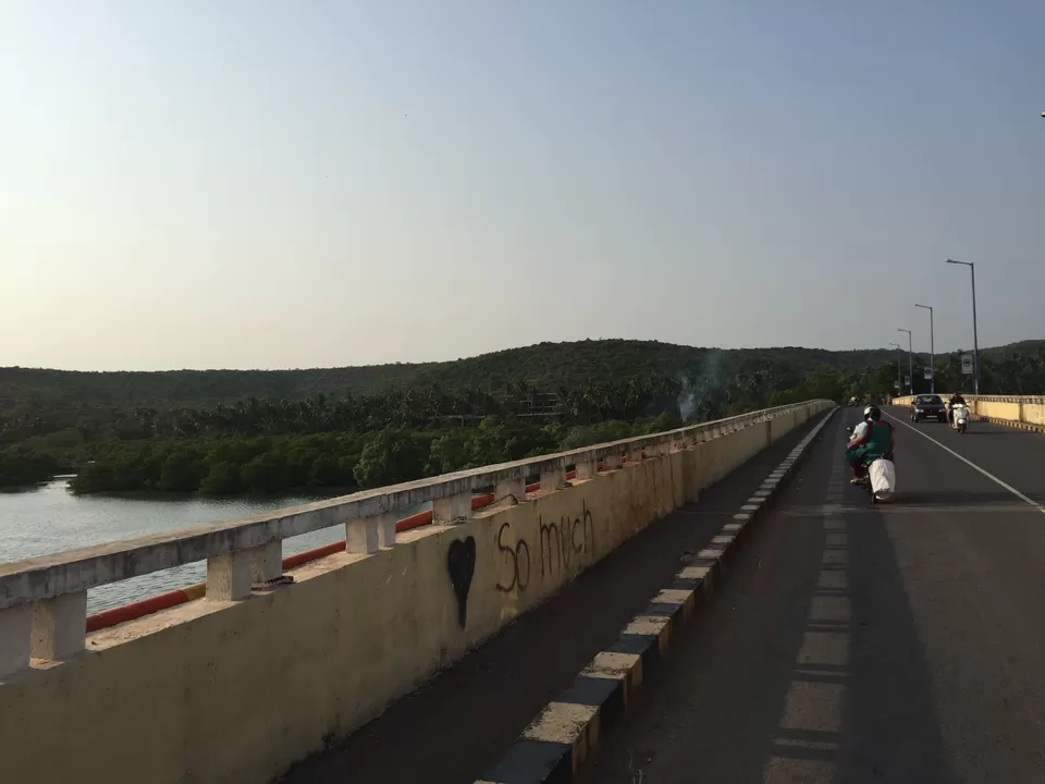 Photo of Dudhsagar Falls, Sonaulim, Goa, India by Divas Mittal