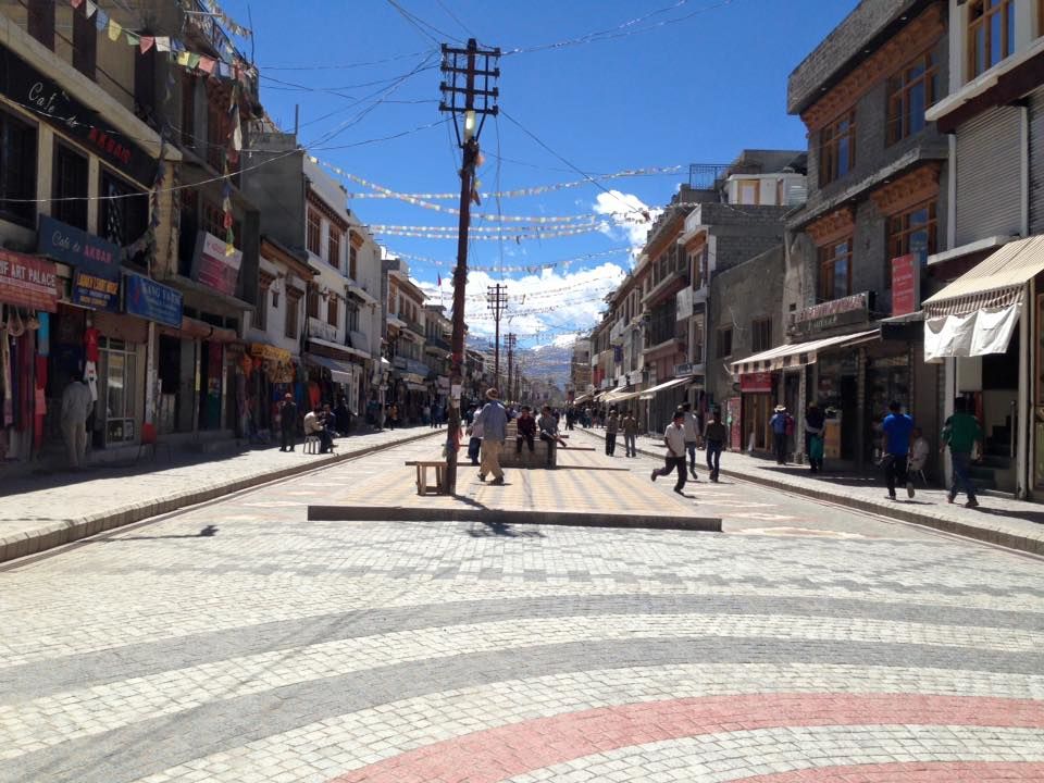 Photo of Leh Ladakh..Create colorful memories 23/72 by Vidu Gulpadiya