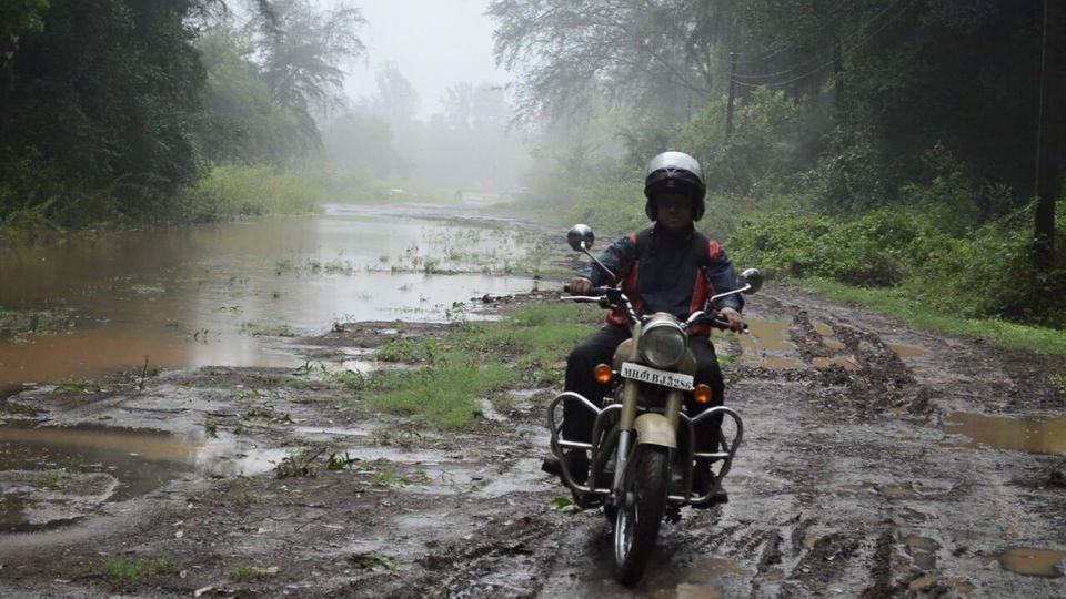 Photo of Bulleteers through Alibag 1/9 by Milind Ghoting
