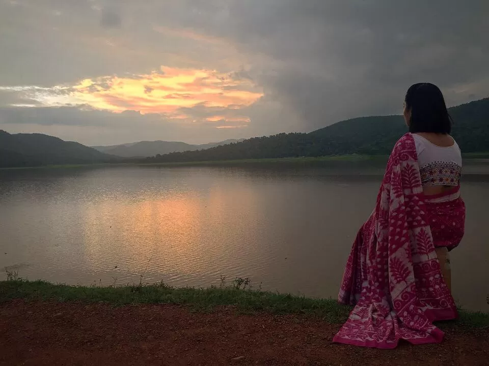 Photo of Sarodha Dam Road, Khairbana Kalan, Chhattisgarh, India by Mayuri Singh