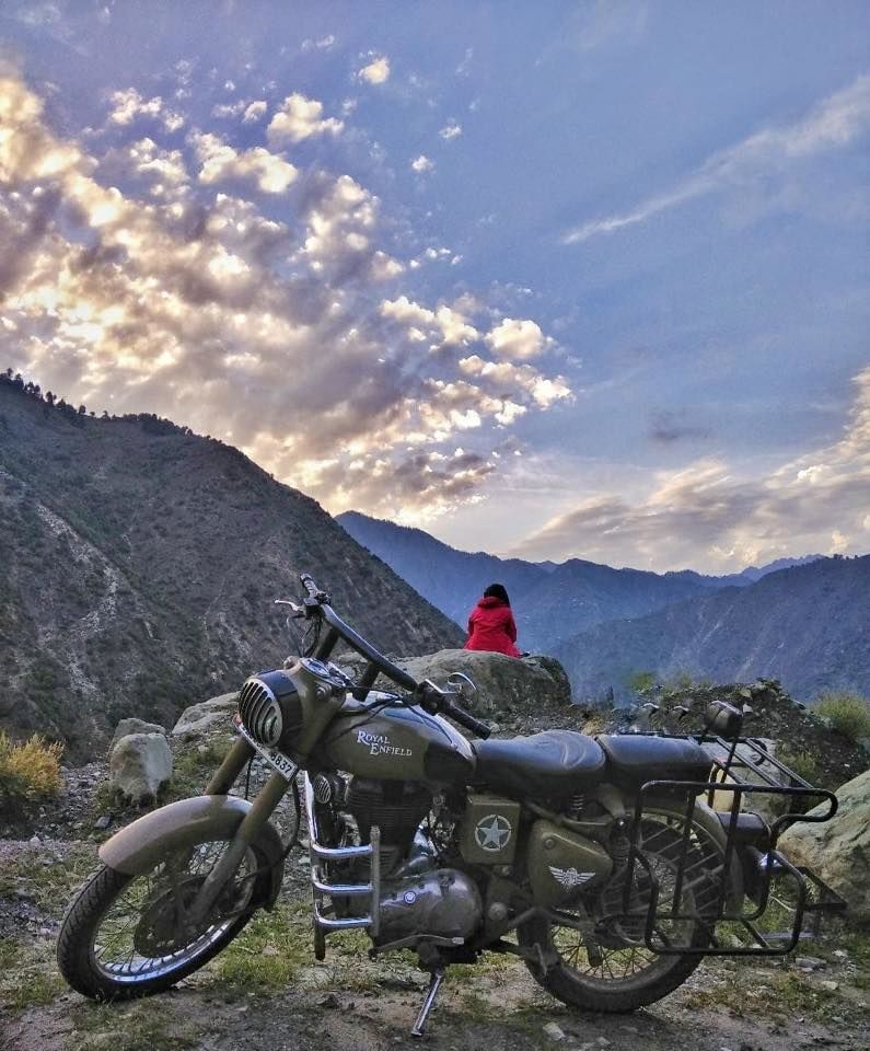 Photo of A Bike Trip to the Border Villages of Tanghdar and Teetwal in North-West Kashmir #adventureactivity by Mayuri Singh