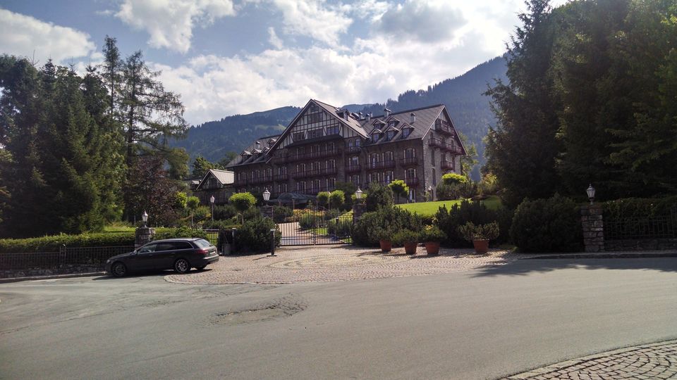 Photo of Kitzbühel, the skiing resort of Alps (Austria) 12/18 by Rachna Agnihotri