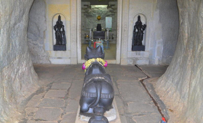 Photo of KAILASAGIRI- A TREK TO HUMAN-MADE CAVES NEAR BENGALURU by Swaroop Guptha