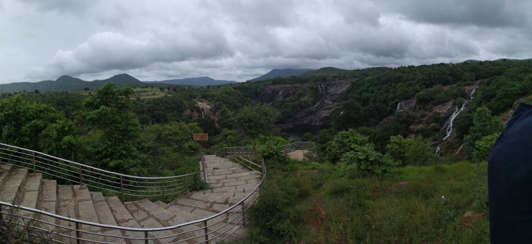 Photo of SHIVANASAMUDRA-TALAKADU : A WATERFALL-DESERT DUO 3/6 by Swaroop Guptha