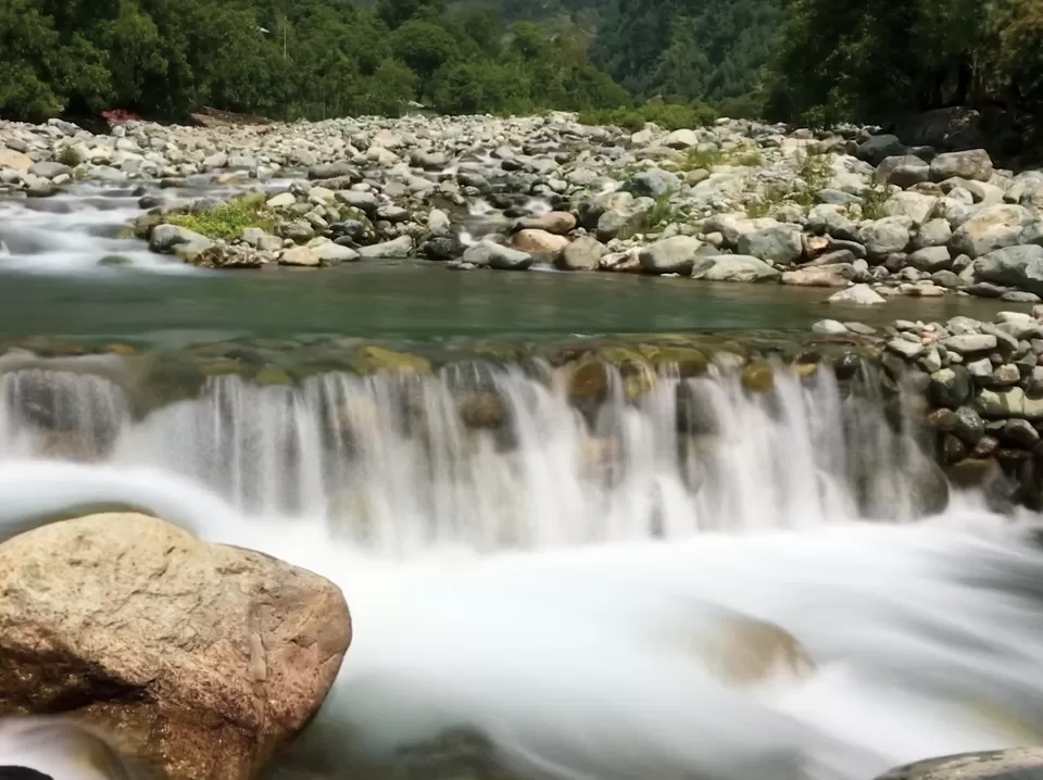 Photo of Jammu and Kashmir by Raouf Dar