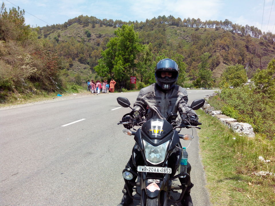 Photo of Motorcycle Diaries – The land of hills 4/5 by Saurav Misra