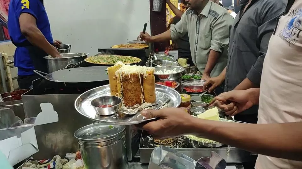 Photo of Ghatkopar Khaugali Dosa Center, Central Avenue, Hiranandani Gardens, Panchkutir Ganesh Nagar, Powai, Mumbai, Maharashtra, India by Chetan Poojari