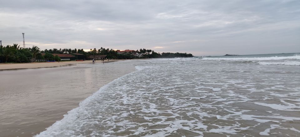 Photo of Bentota Beach, Sri Lanka by Surbhi Lal