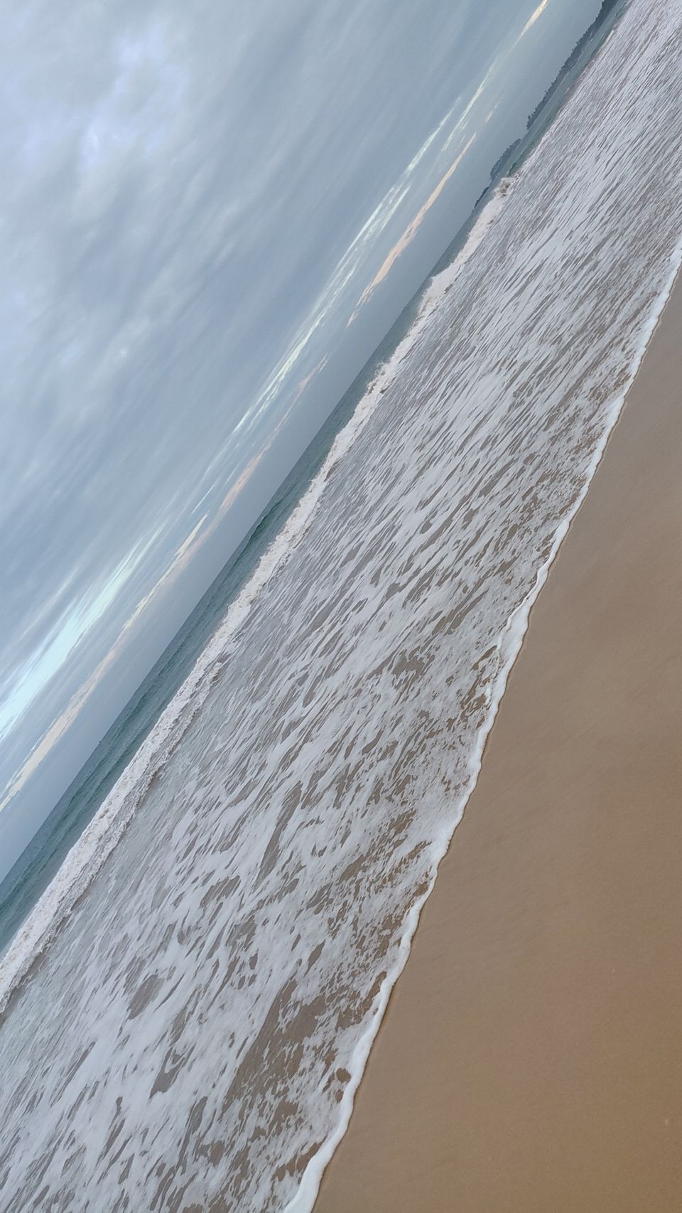 Photo of Bentota Beach, Sri Lanka by Surbhi Lal