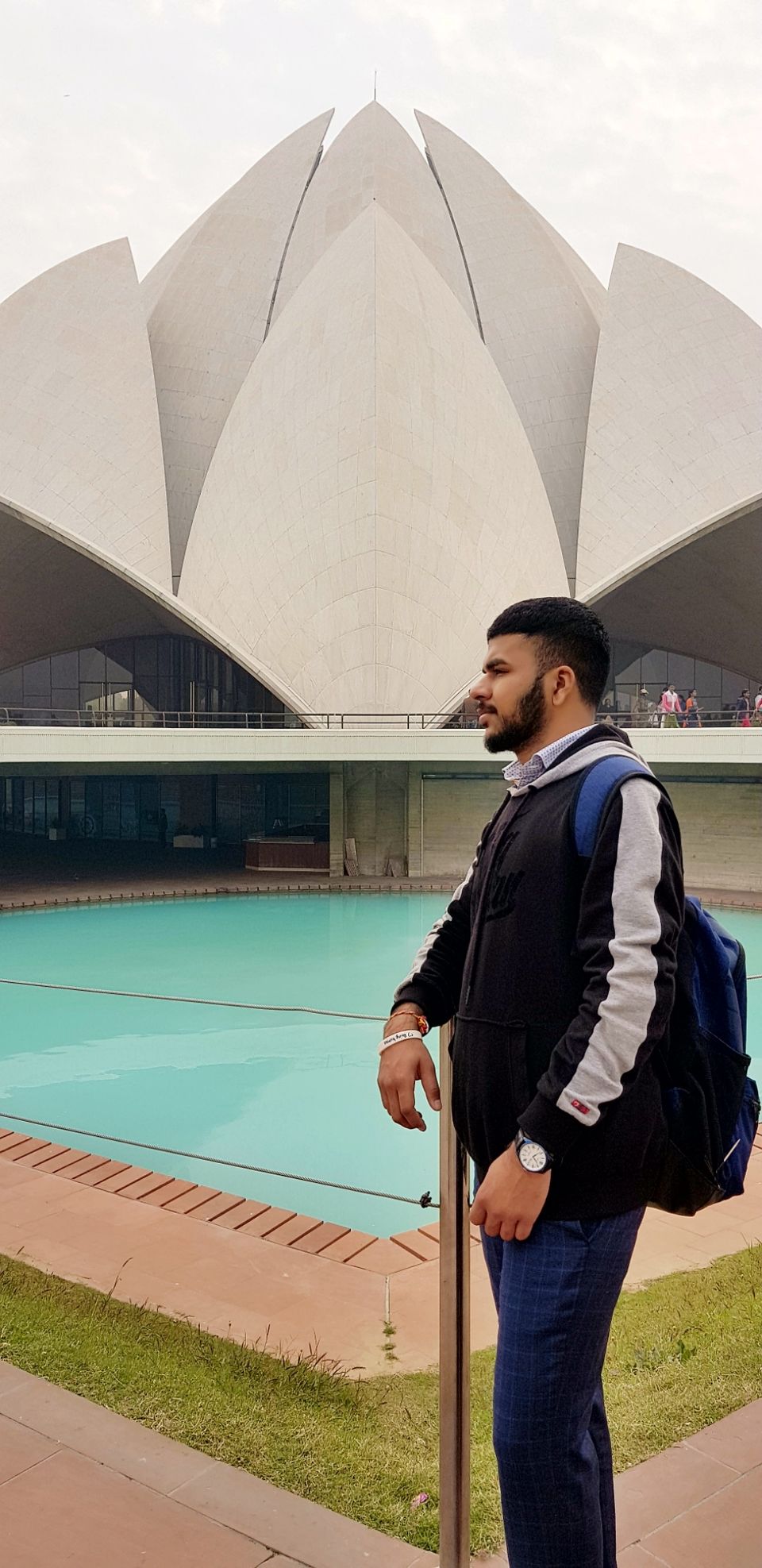 Photo of Lotus Temple, Lotus Temple Road, Bahapur, Shambhu Dayal Bagh, Kalkaji, New Delhi, Delhi, India by Parimal Patel