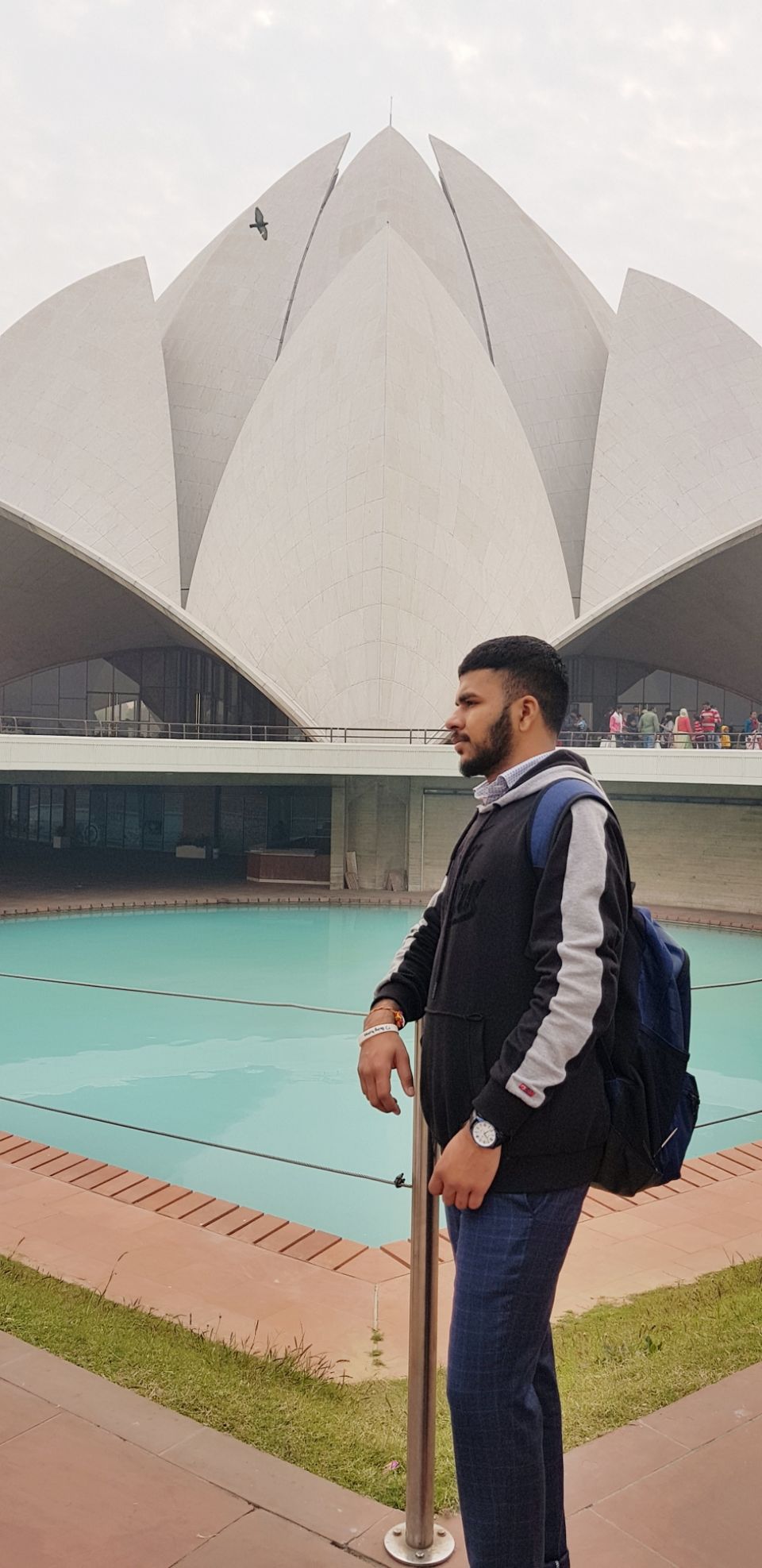 Photo of Lotus Temple, Lotus Temple Road, Bahapur, Shambhu Dayal Bagh, Kalkaji, New Delhi, Delhi, India by Parimal Patel