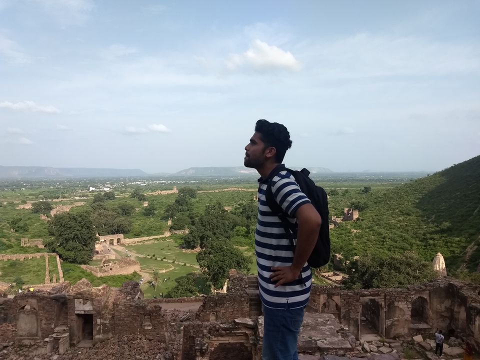 Photo of Bhangarh Fort, Bhangarh, Rajasthan, India by Sandesh Kolagi