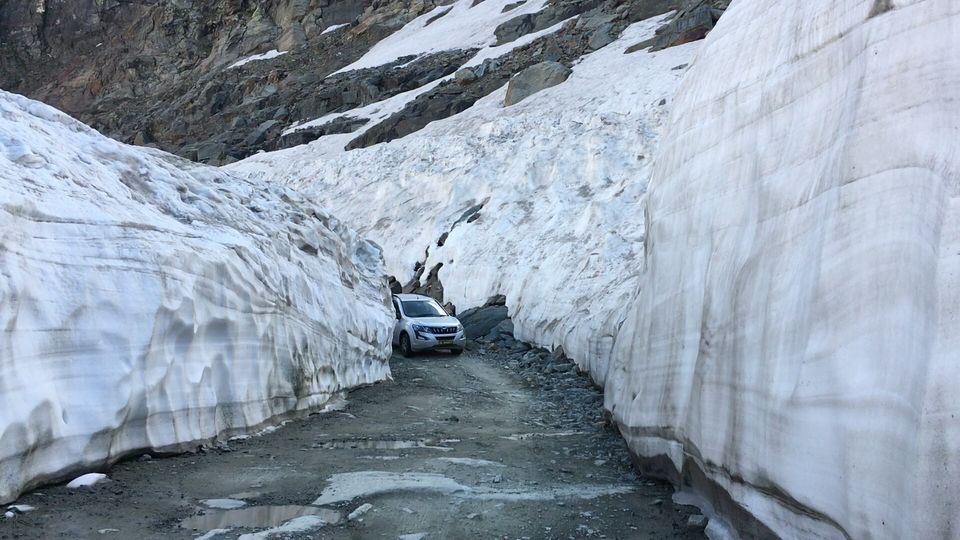 Photo of Road trip to sach pass. by om modi
