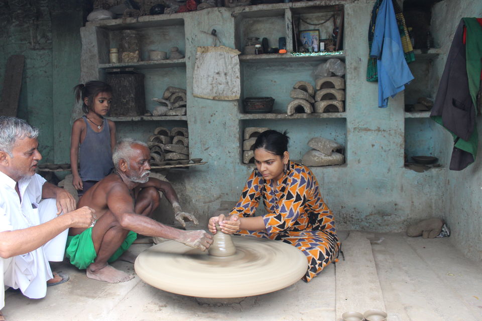 Photo of Chunar - A potter's wheel and wail. #learningholiday 14/20 by Ananya Sinha