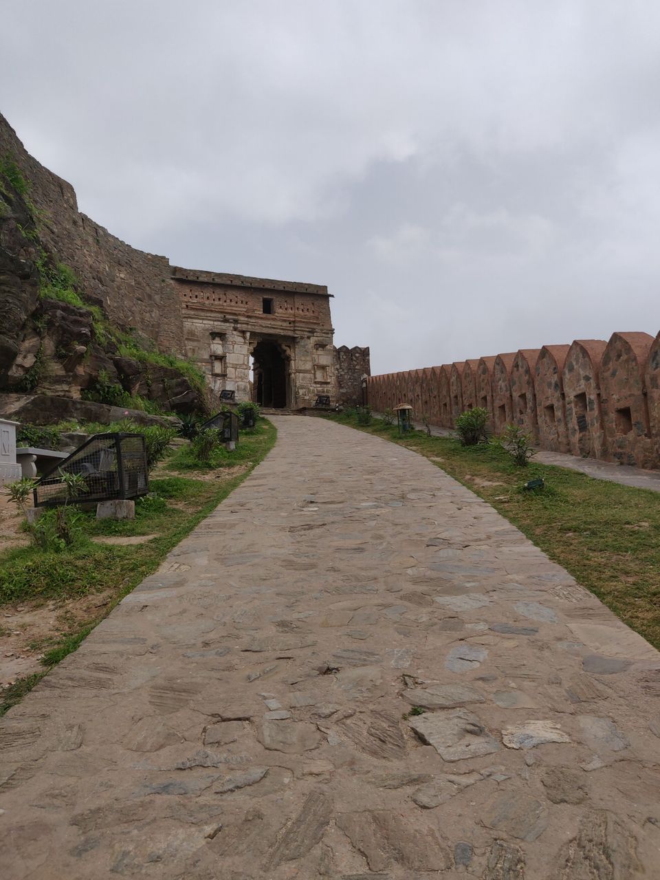 Photo of Kumbhalgarh Fort by Sakshi Mittal