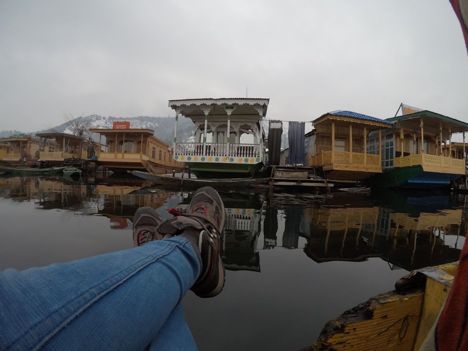 Photo of Kashmir and Skiing in Gulmarg by vartika pandey