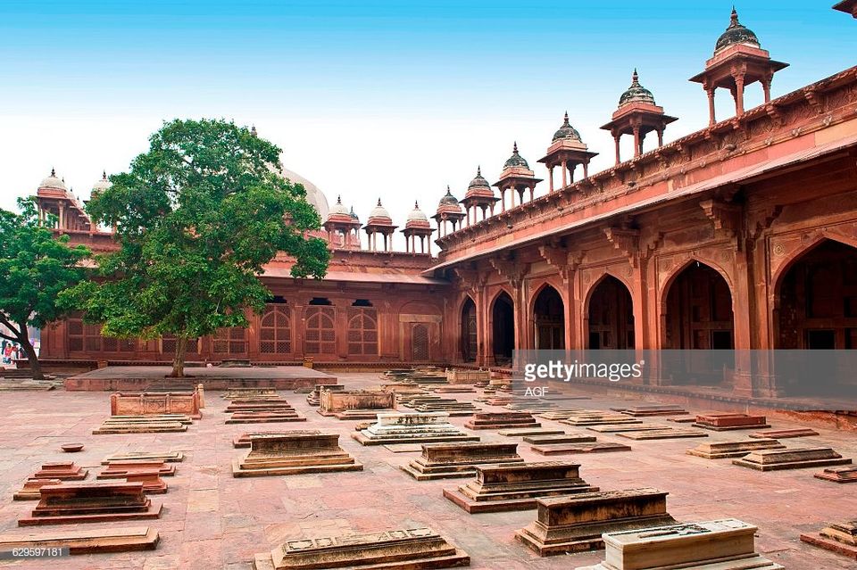 Photo of अकबर की स्मार्ट सिटी। फतेहपुर सीकरी #bestoftravel #besttravelpicture #wtd2018 by Afsarul haq
