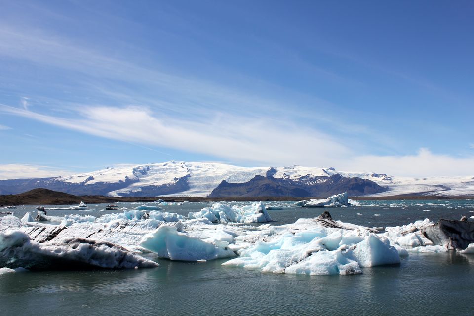 Photo of From Black And White To HD Colors, This Is How Iceland Transform In Summers by Shalbha Sarda