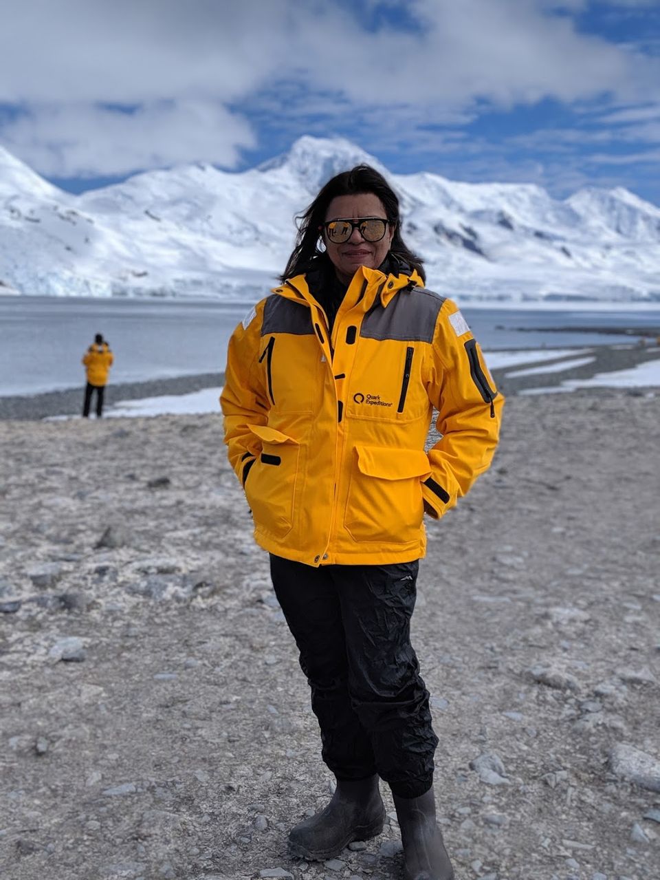 Photo of This 66-Year-Old Indian Woman Who Travelled to 76 Countries Will Give You Some Serious life Goals 1/16 by Shalbha Sarda