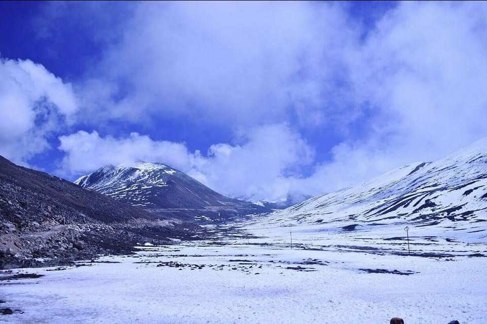 Photo of Zero Point Yumthang Valley, Sikkim, India by oshin dhanwar