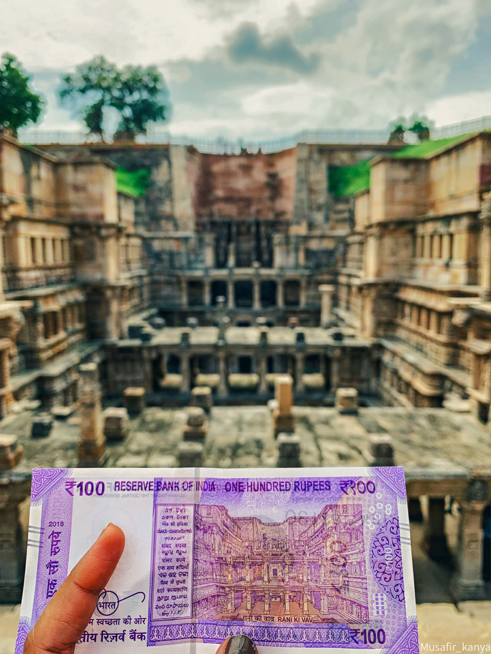 Photo of Rani Ki Vav, Mohan Nagar Socity, Patan, Gujarat, India by Divya Saini (musafir_kanya)