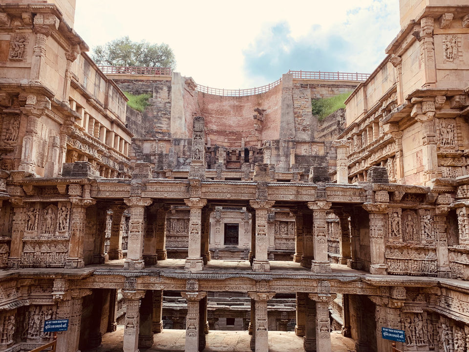Photo of Rani Ki Vav, Mohan Nagar Socity, Patan, Gujarat, India by Divya Saini (musafir_kanya)