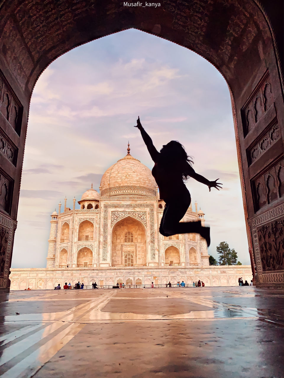 Photo of Taj Mahal by Divya (Musafir_Kanya)