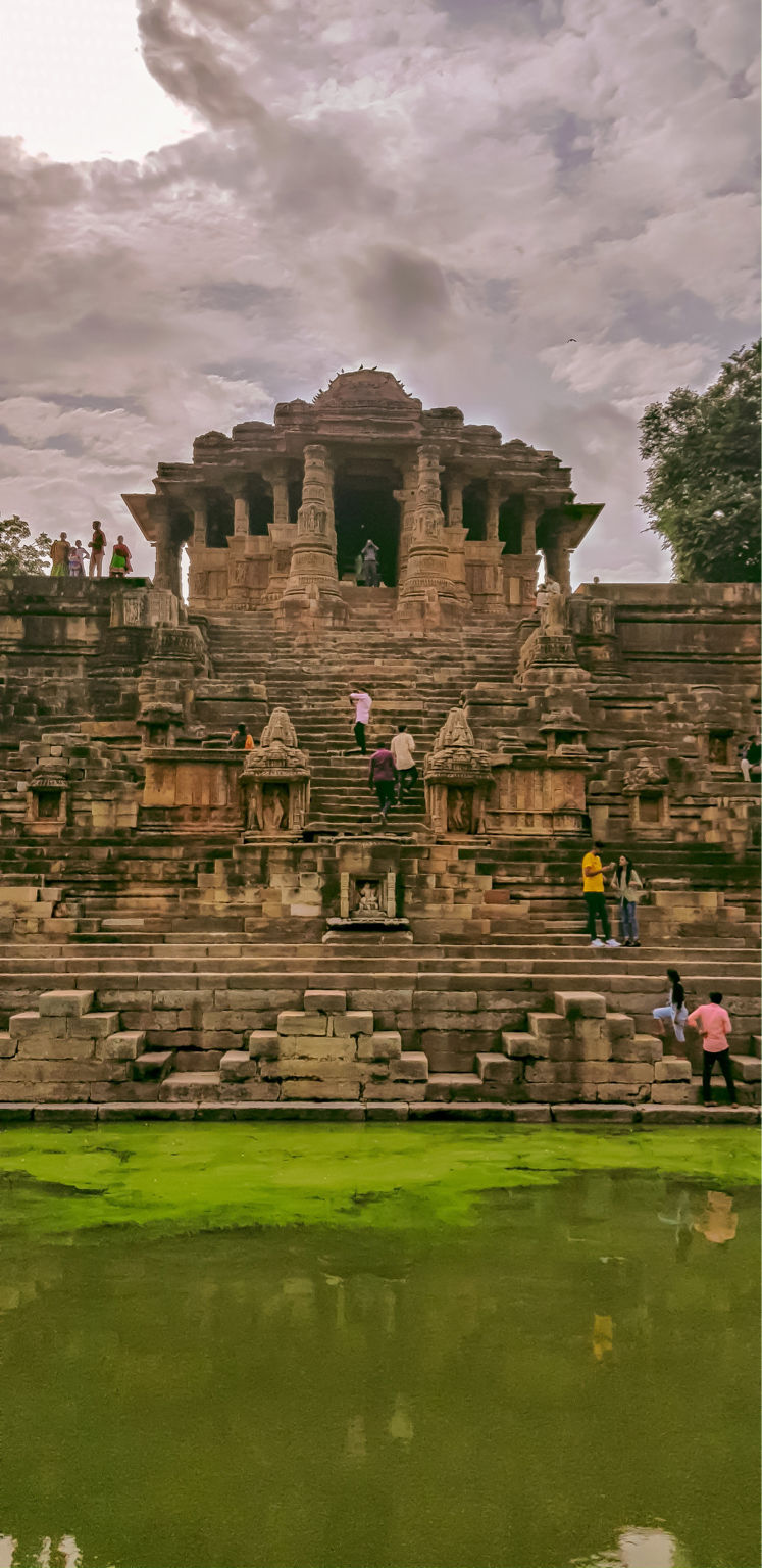 Photo of Sun Temple Modhera by Divya (Musafir_Kanya)