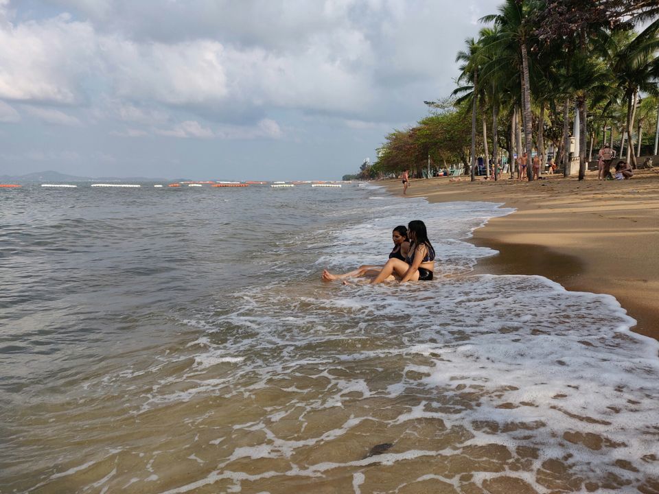 Photo of All Girl's trip to Thailand : Pattaya, Bangkok & Phuket, 5N/6D by Neha Goel