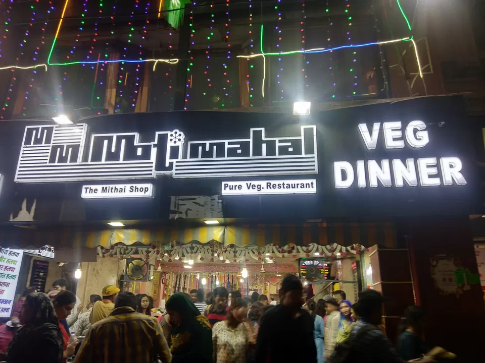 Photo of Bhoothnath Market, Sector 5, Indira Nagar, Lucknow, Uttar Pradesh, India by Nikita Ganguly