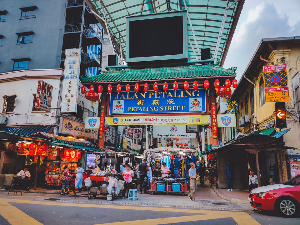 Photo of Petaling Street Market, Jalan Petaling, Kuala Lumpur City Centre, Kuala Lumpur, Federal Territory of Kuala Lumpur, Malaysia by Pratibha Yadav