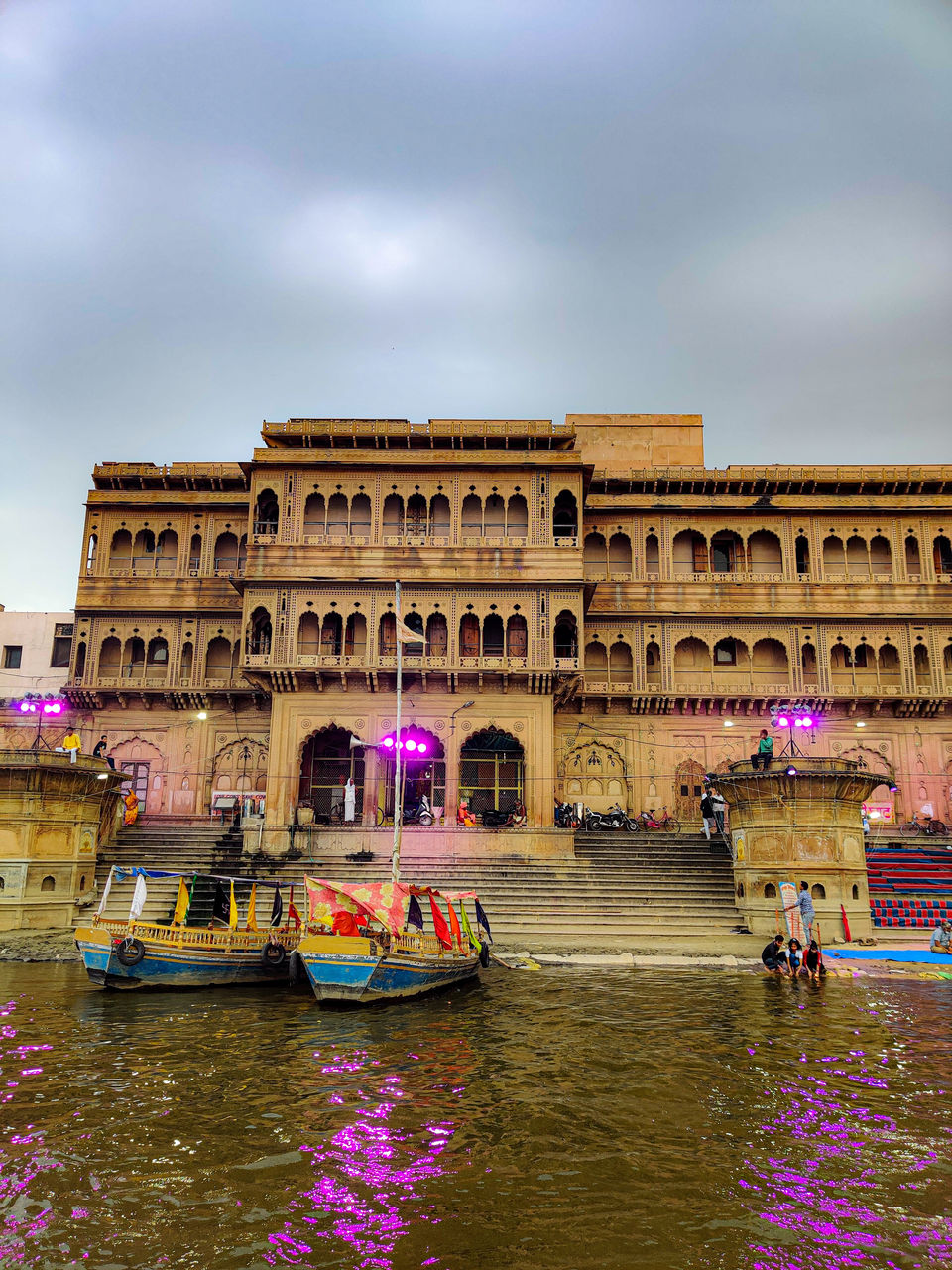 Photo of Keshi Ghat, Vrindavan, Uttar Pradesh, India by Pratibha Yadav