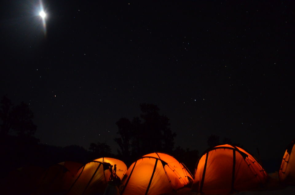 Photo of Winter trek to Kedarkantha Summit 17/21 by Priyank Badola