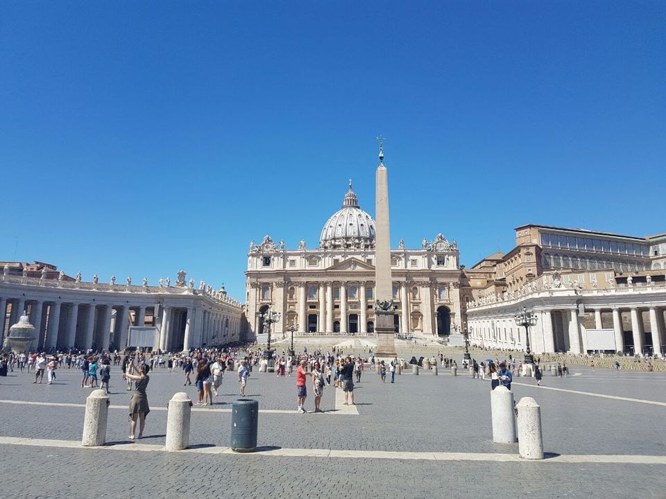 Photo of St. Peter's Basilica, Piazza San Pietro, Vatican City by shreya shively