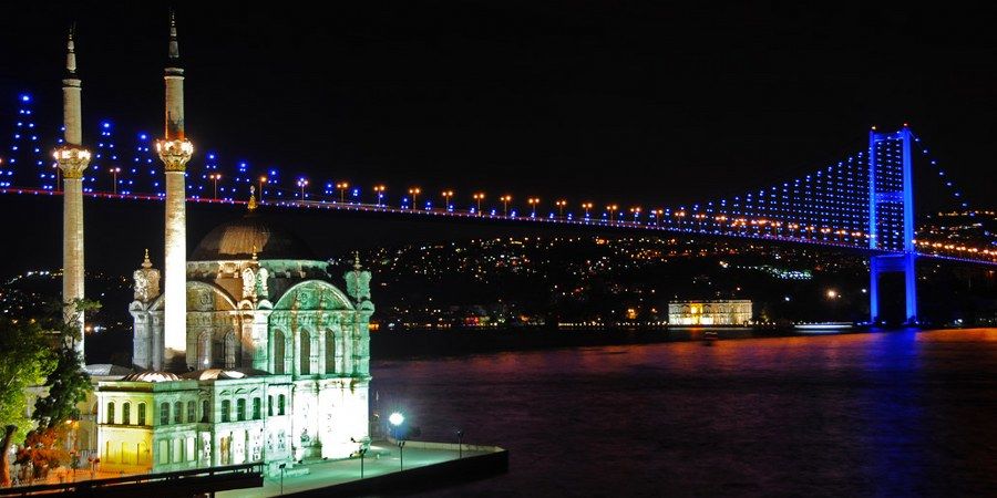 Photo of Küçük Ayasofya Mahallesi, Bosphorus Dinner Cruise, Nakilbent Sokak, Fatih/Istanbul, Turkey by Travel Tales