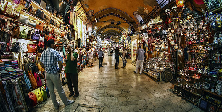 Photo of Beyazıt Mahallesi, Grand Bazaar, Kalpakçılar Cad, Kapalı Çarşı, Fatih/Istanbul, Turkey by Travel Tales
