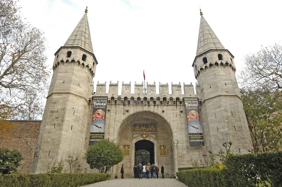 Photo of Cankurtaran Mahallesi, Topkapi Palace Museum, Fatih/Istanbul, Turkey by Travel Tales