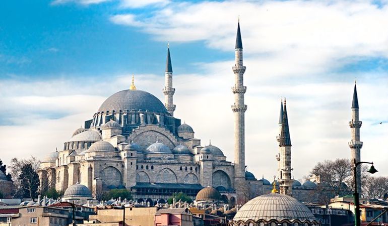 Photo of Süleymaniye Mah, Suleymaniye Mosque, Profesör Sıddık Sami Onar Caddesi, Fatih/Istanbul, Turkey by Travel Tales