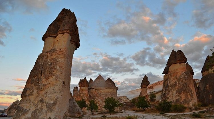 Photo of Fairy Chimneys, Zelve Yolu, Çavuşin Köyü/Avanos/Nevşehir, Turkey by Travel Tales