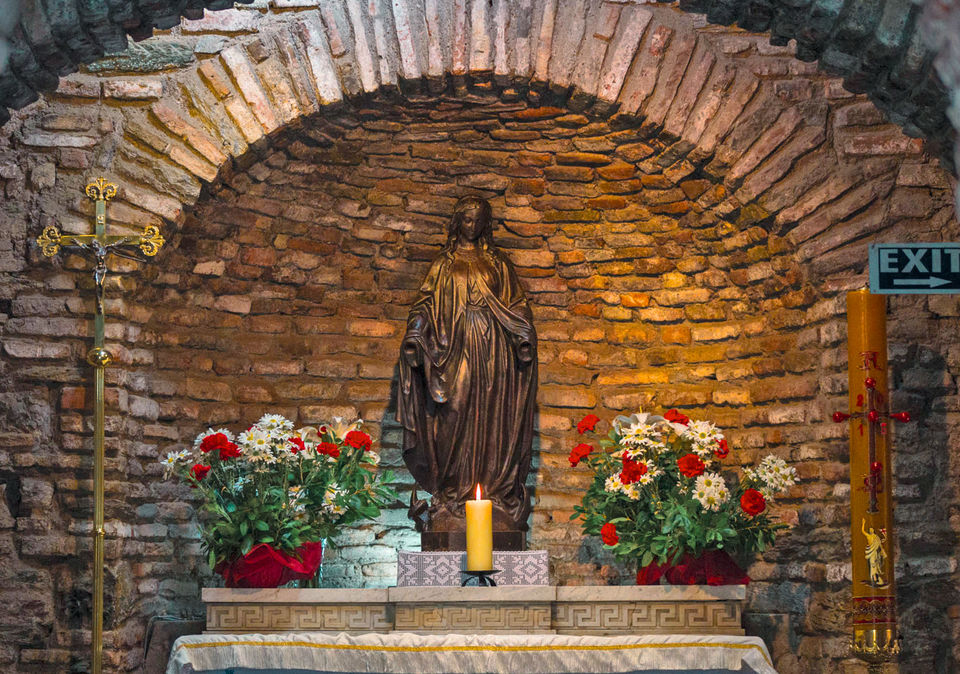 Photo of Sultaniye Mahallesi, House of Virgin Mary, Selçuk/İzmir, Turkey by Travel Tales