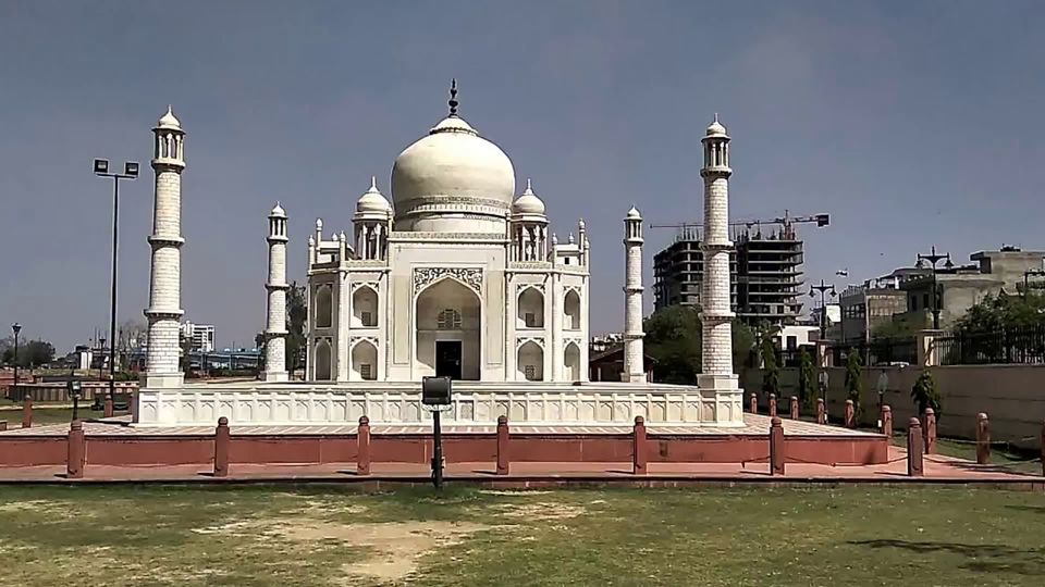 Photo of Seven Wonders, Kotri Mini Flyover, Ballabhbari, Gaytri Vihar, Kota, Rajasthan, India by Travel Tales